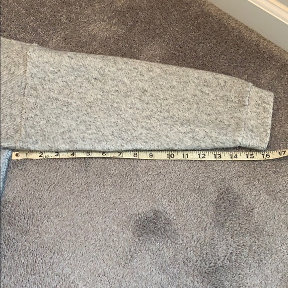 NWOT Grey Sweater/Sweatshirt - Picture 5 of 5